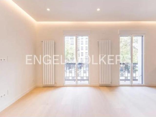 Piso Venta Madrid Capital, Lista
