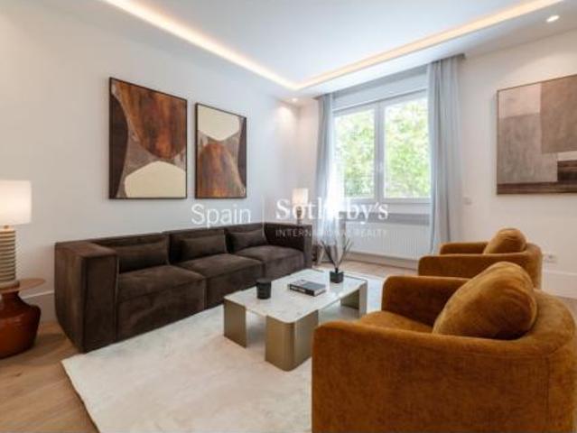 Piso Venta Madrid Capital, Lista