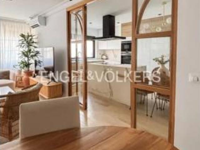 Piso Venta Madrid Capital, Lista