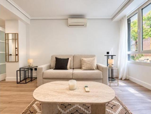 Piso Venta Madrid Capital, Lista