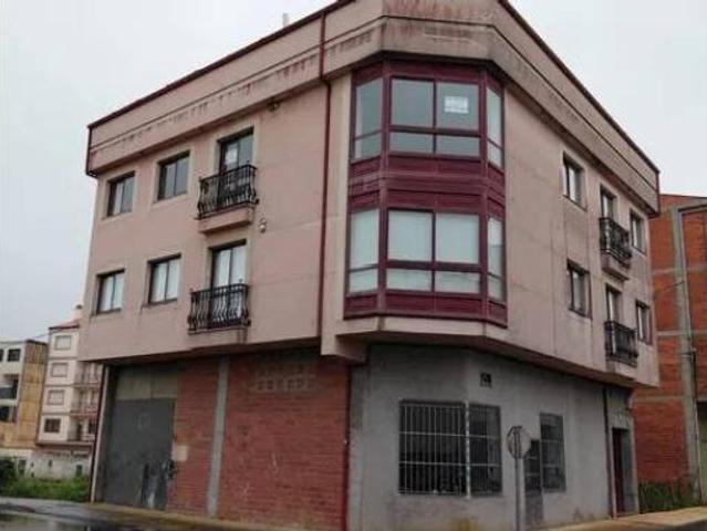 Piso Venta Melide, Melide
