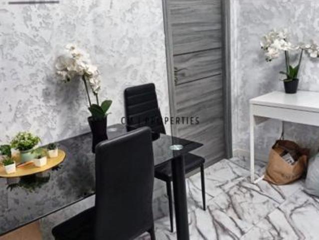 Piso Venta Mislata, Jutjats