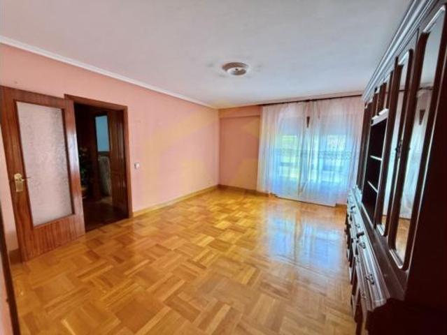Piso Venta Oviedo, Tenderina Mercadín Fozaneldi