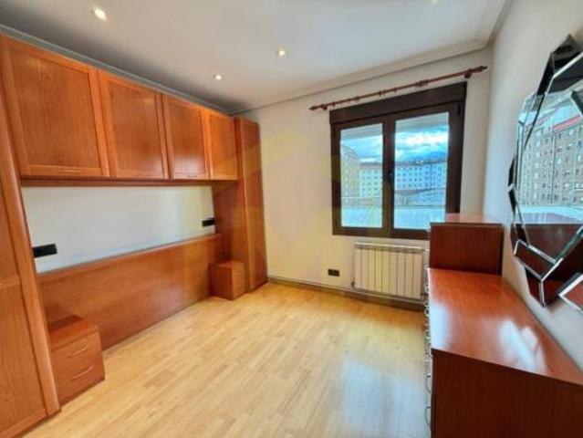 Piso Venta Oviedo, Tenderina Mercadín Fozaneldi