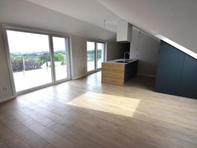 Piso Venta Oleiros, Núcleo