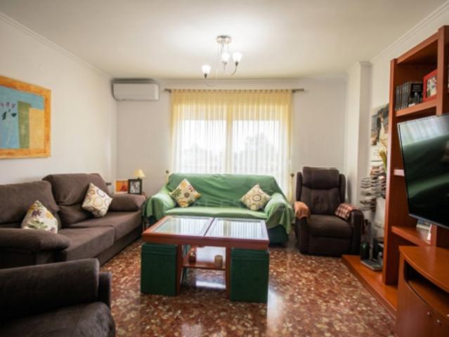 Piso Venta Oliva, Nucli Urbà