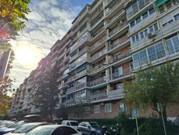 Piso en venta en Calle S Norte - Plaza aparcamiento