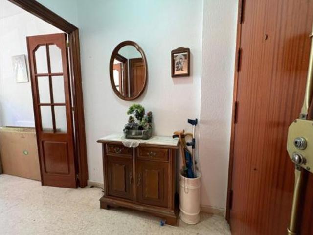 Piso Venta Algeciras, San Bernabé