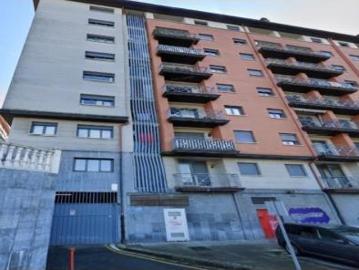 Piso en venta en Bolueta