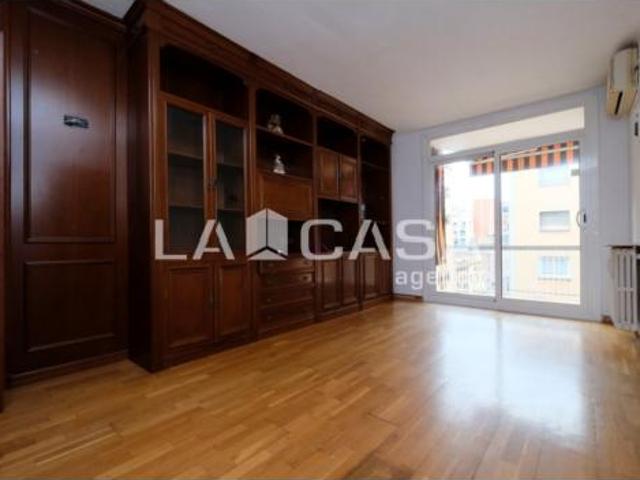 Piso Venta Barcelona Capital, El Camp de l'Arpa del Clot