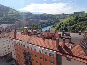 Piso en venta en Etxebarria, Etxebarri Doneztebeko Elizatea - Plaza aparcamiento