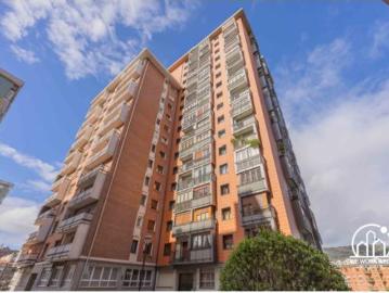 Santa Klara Kalea, Bilbao, Santutxu, Etxebarria, Etxebarri Doneztebeko Elizatea, Vizcaya, País Vasco