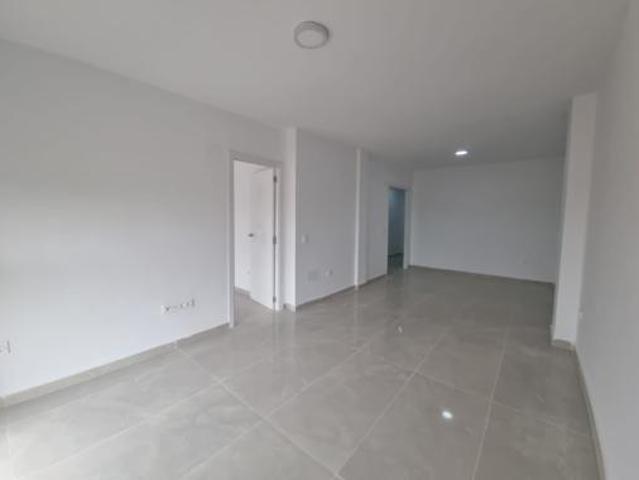 Piso Venta Camarena, Camarena