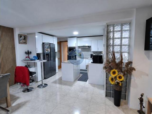 Piso Venta Canals, Canals