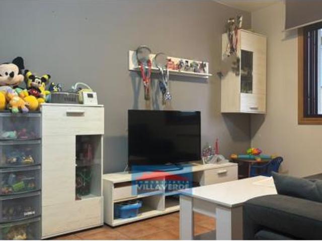 Piso Venta Cangas, Darbo Santa María