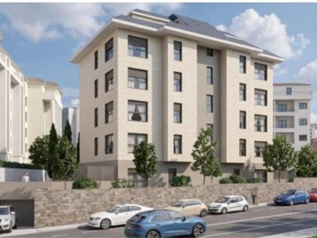 Piso Venta Cangas, Darbo Santa María