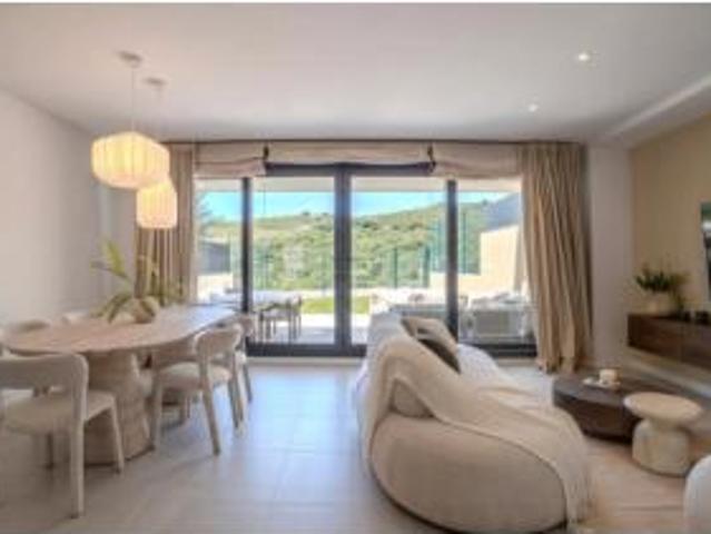 Piso Venta Casares, Finca Cortesín
