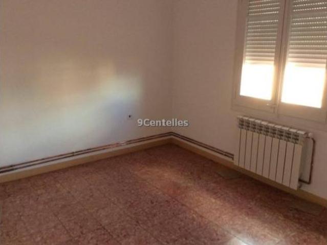Piso Venta Centelles, Centelles