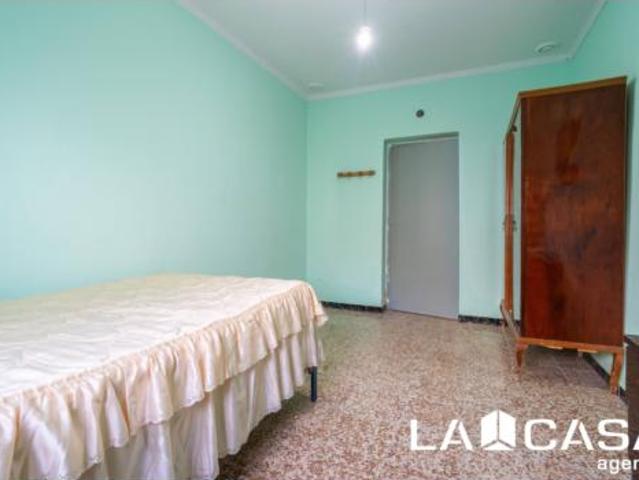 Casa Venta Dos Hermanas, Centro Doña Mercedes