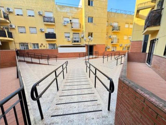 Piso Venta Dos Hermanas, Centro Doña Mercedes