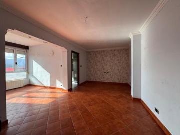 Piso en venta en Etxebarri - Trastero