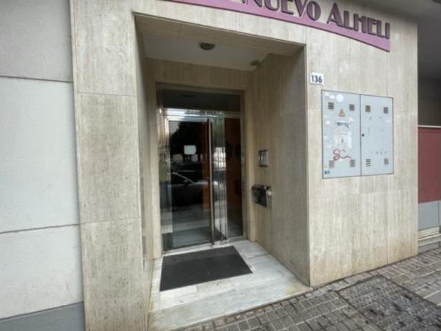 Piso Venta El Ejido, Barrio Pabellón Estación