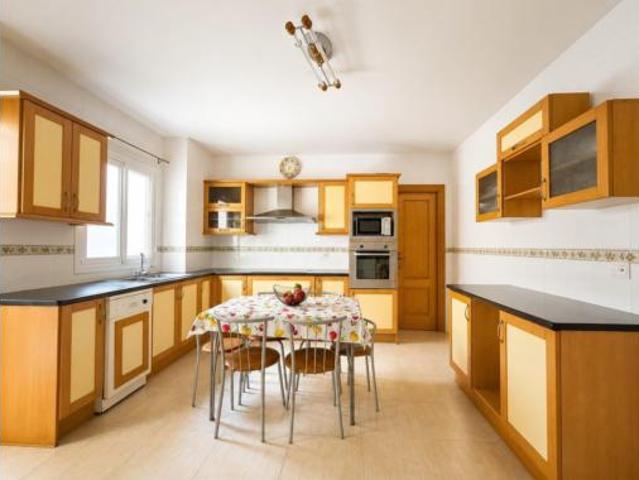 Piso Venta El Ejido, Barrio Pabellón Estación