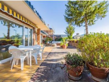 Tierra Estella, Viana, Navarra - Terraza