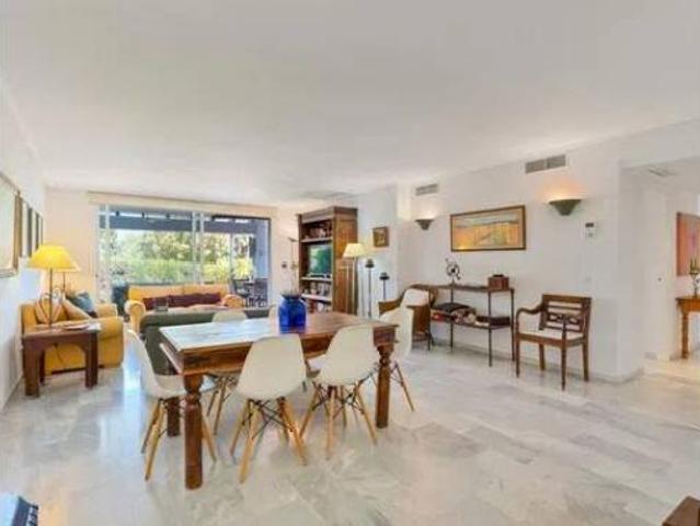 Piso Venta Estepona, Centro