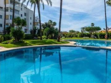 Piso Venta Estepona, El Paraíso Atalaya Benamara
