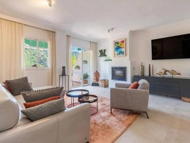 Piso Venta Estepona, El Paraíso Atalaya Benamara