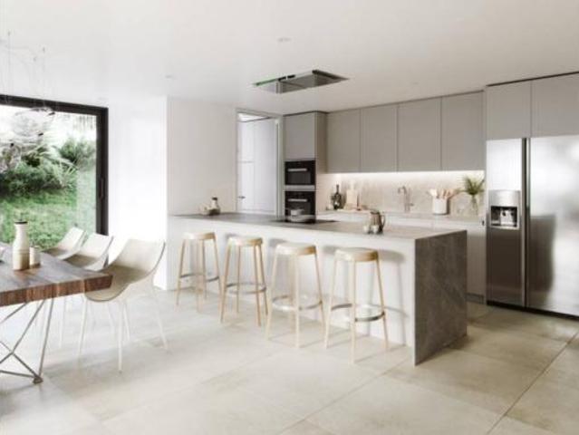 Piso Venta Estepona, Punta Plata