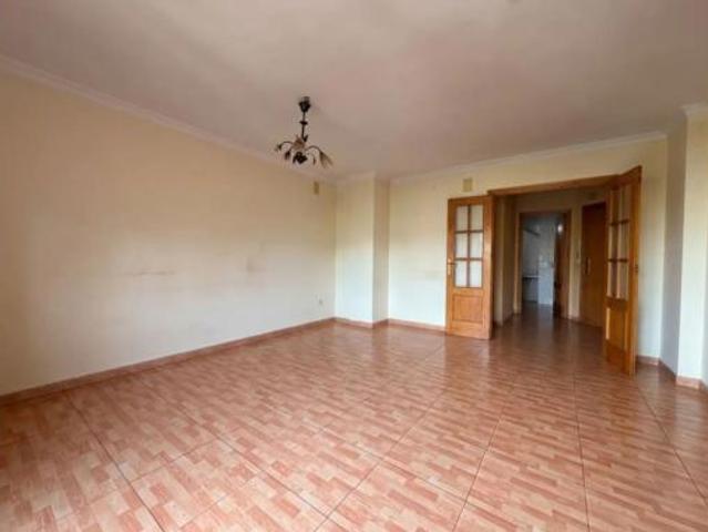 Piso Venta Estepona, Zona Avenida de Andalucía