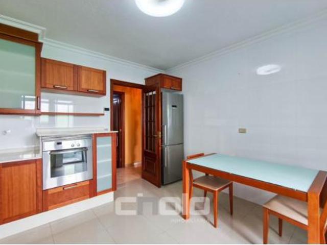 Piso Venta Lugo Capital, Paradai