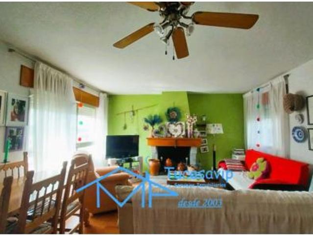 Piso Venta La Adrada, La Adrada