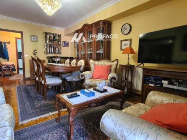 Piso Venta Leiro, Leiro Capital