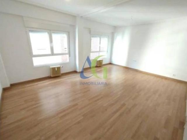 Piso Venta León Capital, Centro Ciudad
