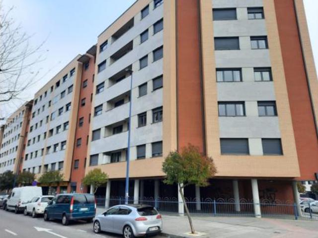 Piso Venta León Capital, Crucero Pinilla