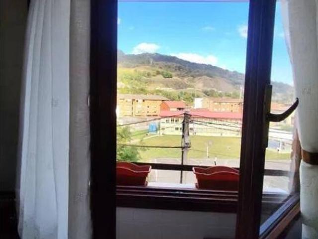 Piso Venta Lena, Campomanes