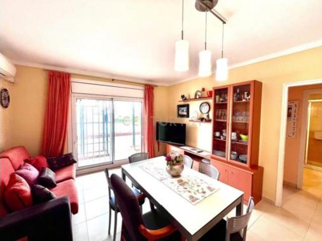 Piso Venta L'Escala, Cinc Claus