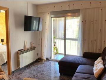 Emigrant, Centro de Esplugues de Llobregat, Sant Joan Despí, Barcelona, Cataluña, Cataluña