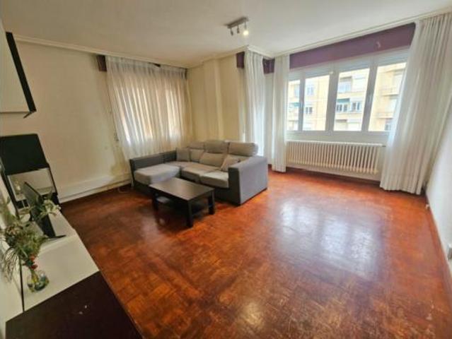 Piso Venta Logroño, Residencia