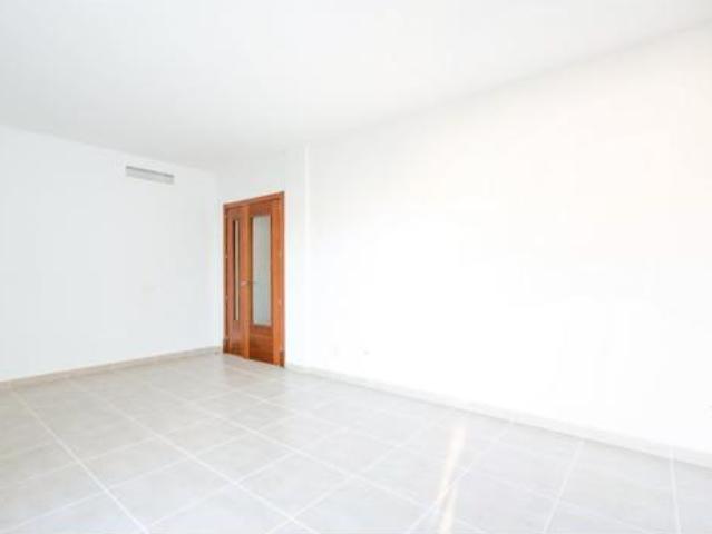 Piso Venta Palma de Mallorca, Establiments