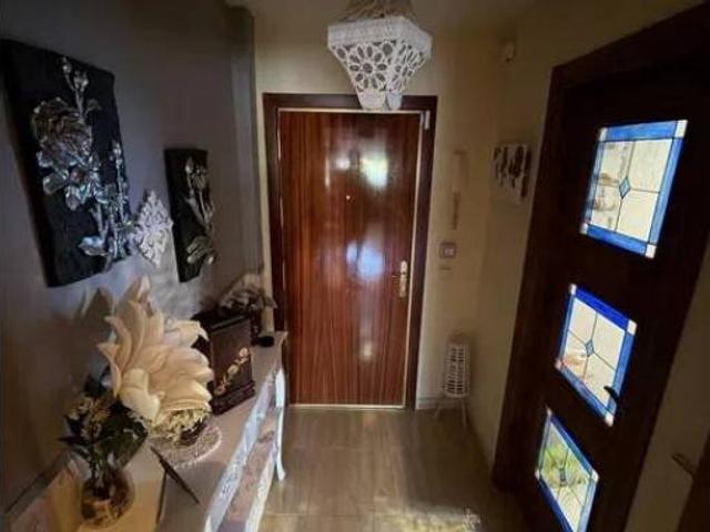 Piso Venta Parla, Reyes