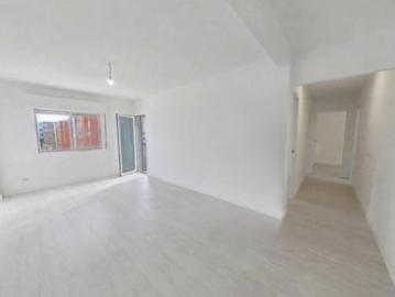 Piso Venta Parla, Reyes