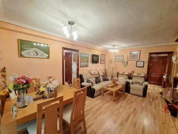 Piso Venta Parla, Reyes