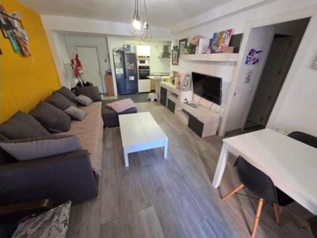 Piso Venta Parla, Reyes