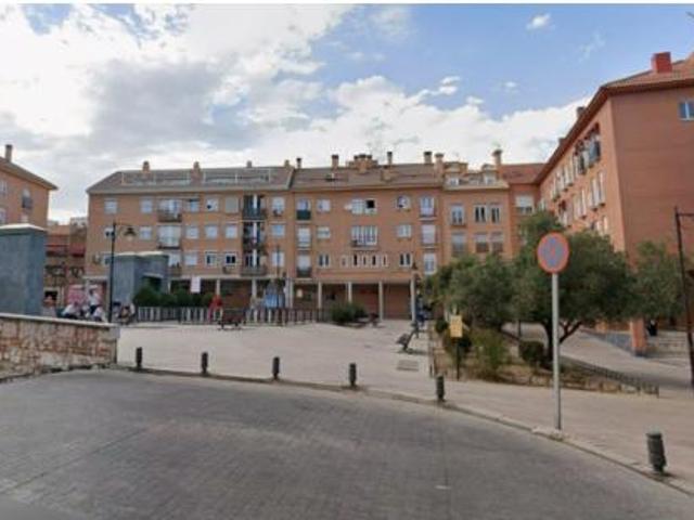 Piso Venta Parla, Reyes