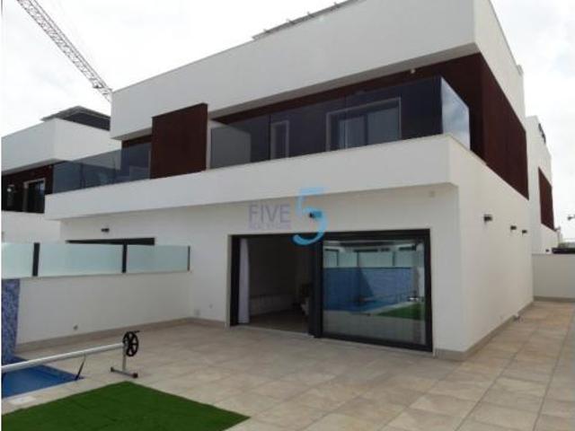 Casa Venta Pilar de la Horadada, Núcleo