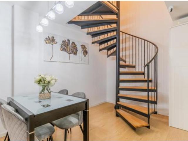 Piso Venta Salt, Veïnat